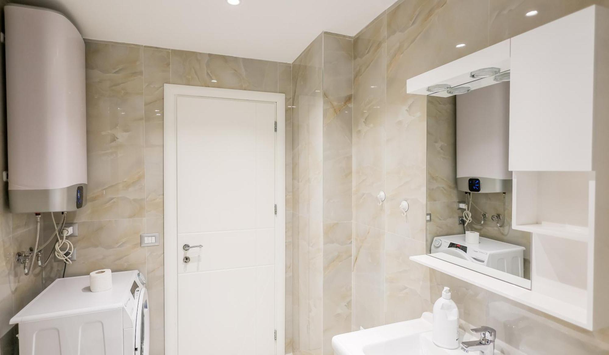 Premium Apartment In The Center Tirana Exterior foto