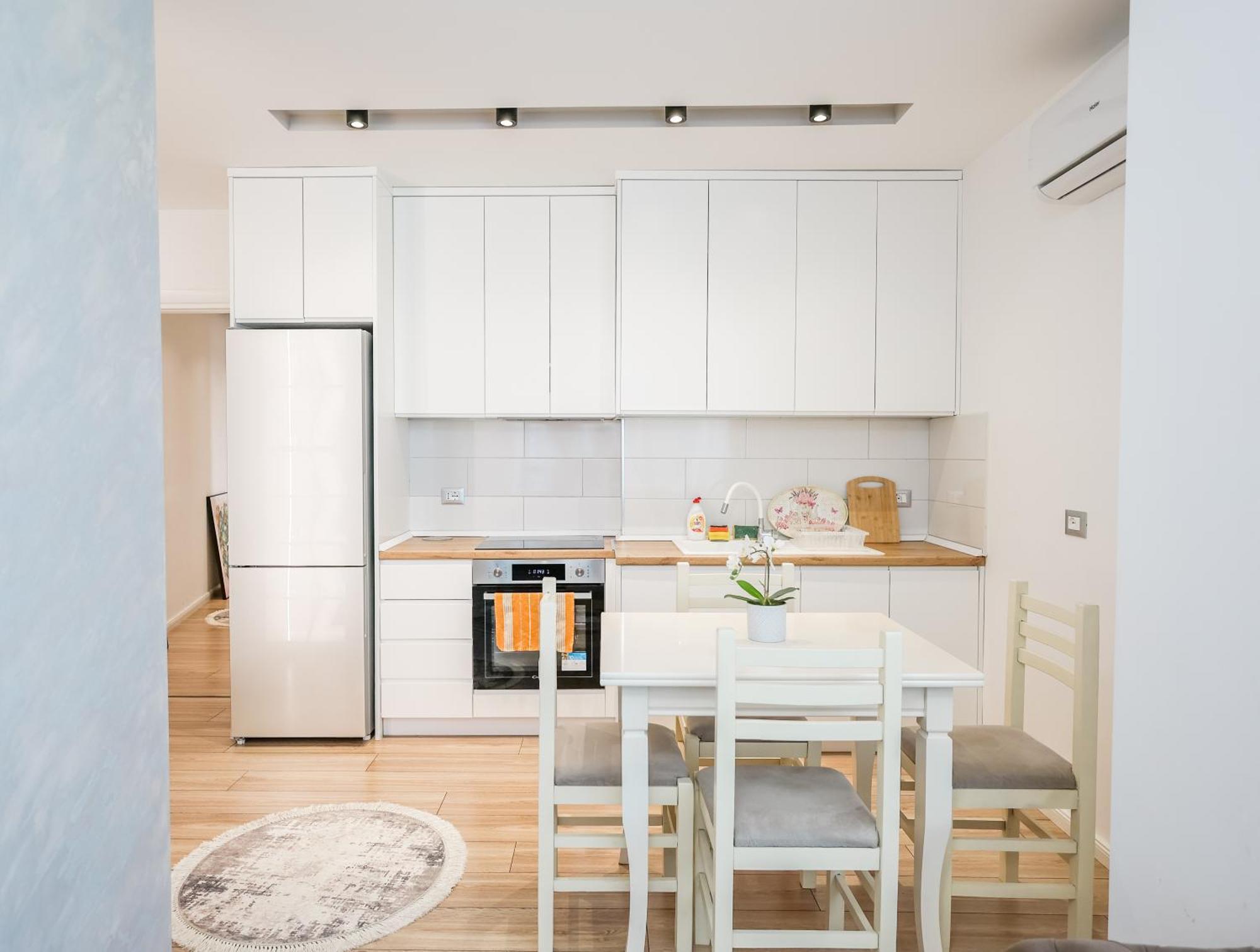 Premium Apartment In The Center Tirana Exterior foto